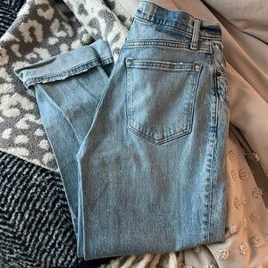 Abercrombie 90s high rise Jean!